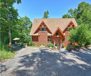 WHITE PINES - LITTLE LAKE JOE - LAKE JOSEPH - MUSKOKA