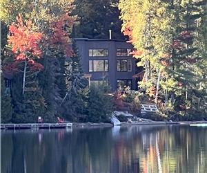 Archie's Bunker-Luxury 4 bedroom rental - Papineau Lake - Bancroft, Barry's Bay, Algonquin -4 season