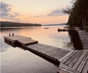Fairbank Lake Cottages - Main Lodge