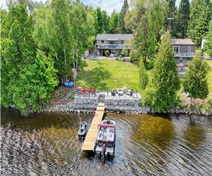 Retraite du Lac Beaver: Votre chalet douillet avec vue sur le lac, foyer, kayaks et bien plus encore