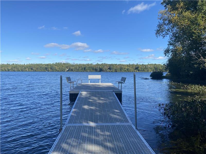 The Cayamant Lake conos Cayamant Cottage Rental PL10001