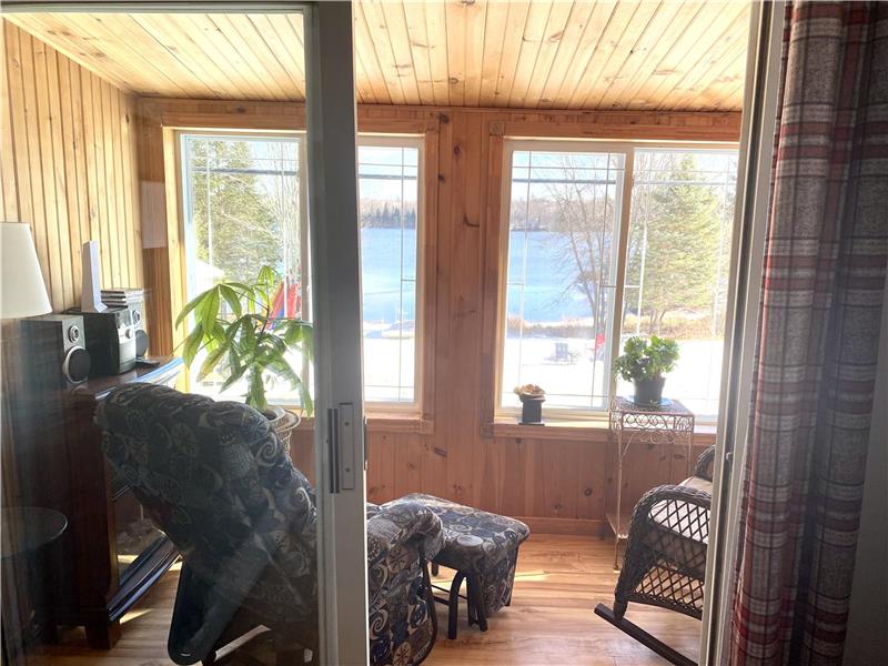 The Cayamant Lake conos Cayamant Cottage Rental PL10001