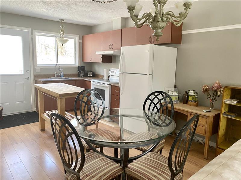 The Cayamant Lake conos Cayamant Cottage Rental PL10001