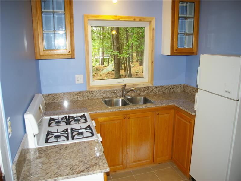 Log Cabins and Cottages at Covered Killaloe Cottage Rental PL10210