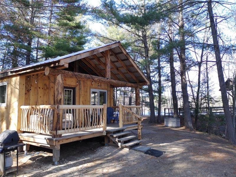 Log Cabins and Cottages at Covered Killaloe Cottage Rental PL10210