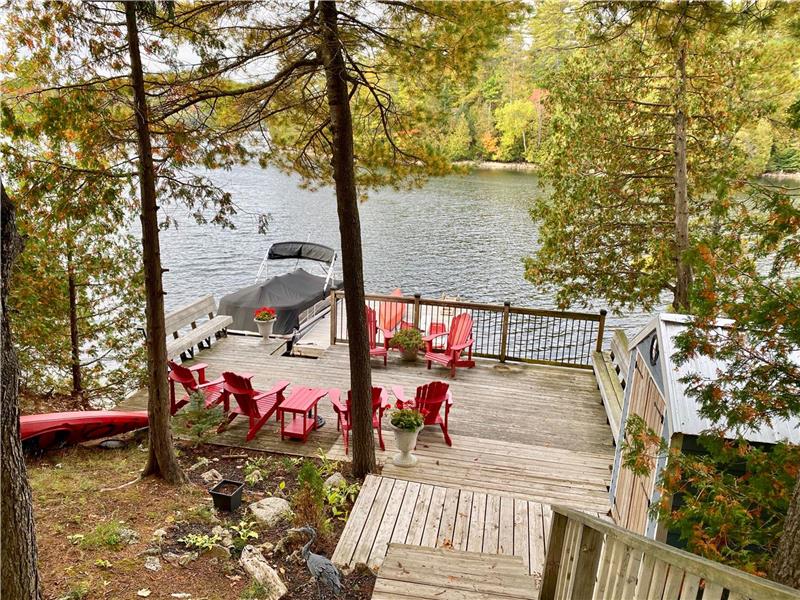 Cottage on the Point on Crystal Bobcaygeon Cottage Rental PL10245