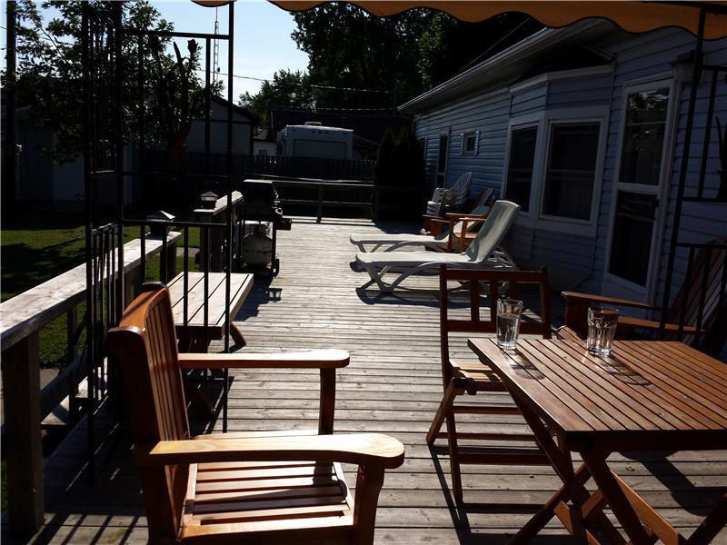 Greg's Getaway Erieau Cottage Rental GL10371 CottagesInCanada