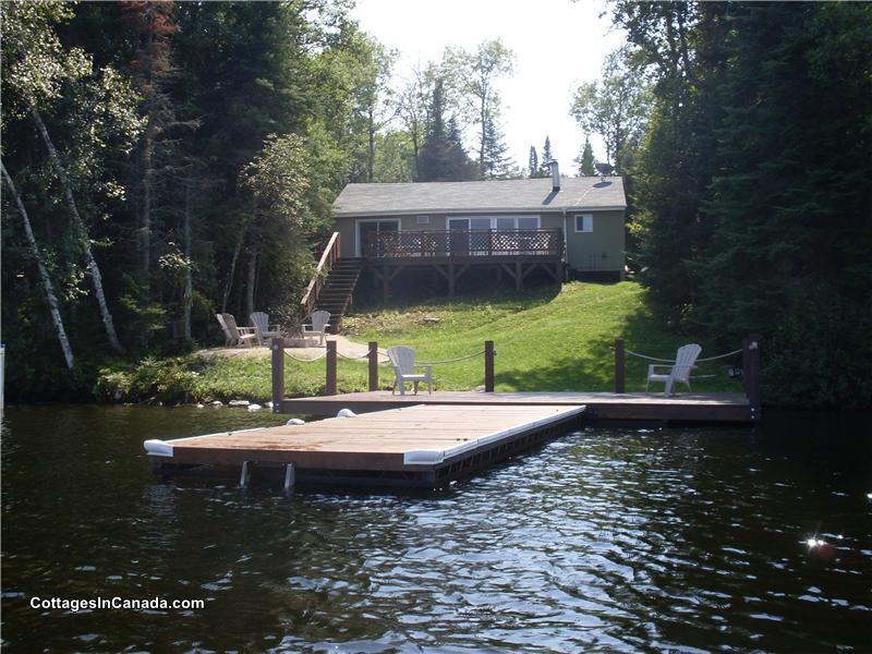 Falcon LakeFront Cottage Falcon Beach Cottage Rental GL10398