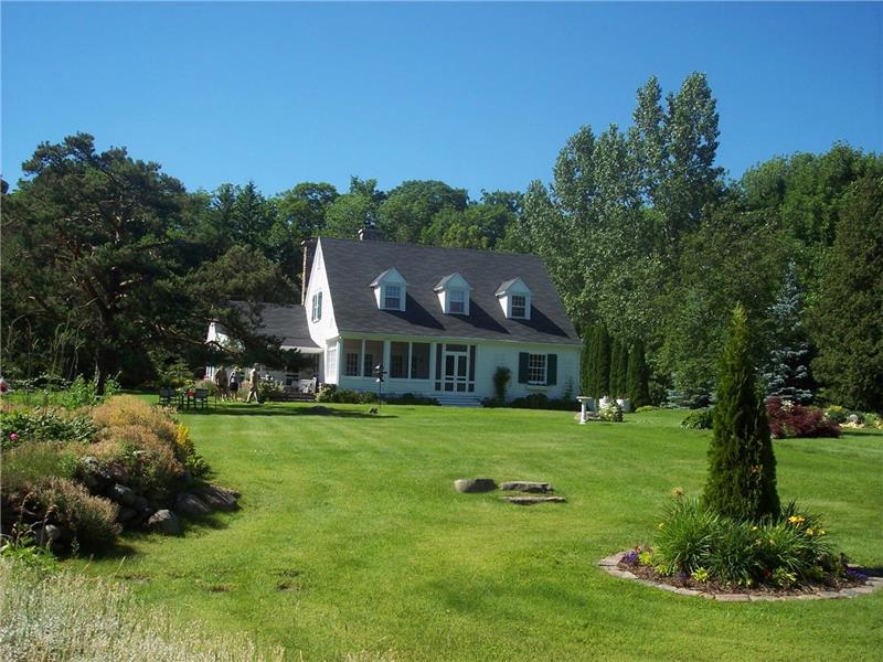 Glen Warren, Shanty Bay, Lake Shanty Bay Cottage Rental DI10469