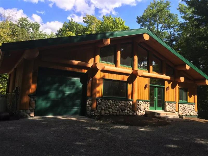 Sugarhouse Log Chalet on Upper Perth Cottage Rental DI10869