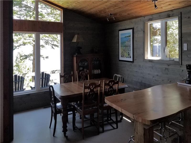 Cliffhanger Viceroy Cottage/ Lions Head Cottage Rental DI10881