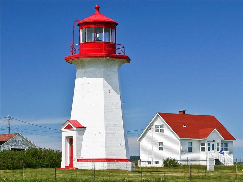 Lighthouse of Capd'Espoir Perce Cottage Rental DI10938
