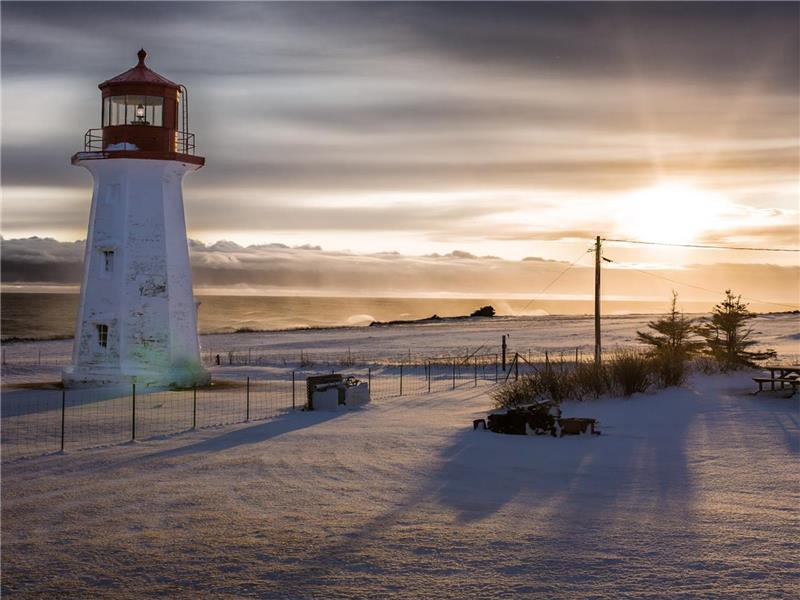 Lighthouse of Cap-d'Espoir - Perce Cottage Rental | DI-10938 ...