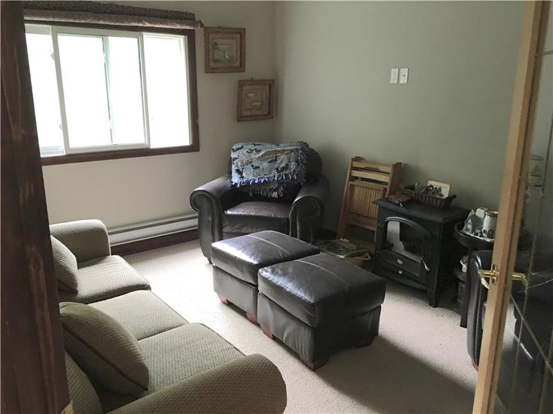 Lower Beverley Lake, Lyndhurst, Lyndhurst Cottage Rental GL11013