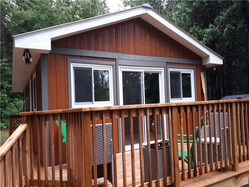 mccullaghcottage Ompah Cottage Rental GL11074 CottagesInCanada