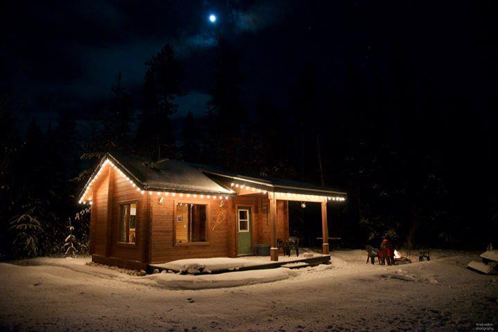 Mica Mountain Lodge & log cabins - Jasper Cottage Rental | PL-11088 ...