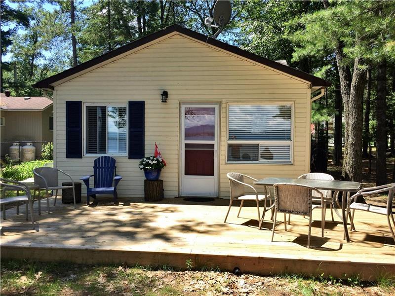 Constance Bay Cottage Ottawa Cottage Rental GL11256 CottagesInCanada