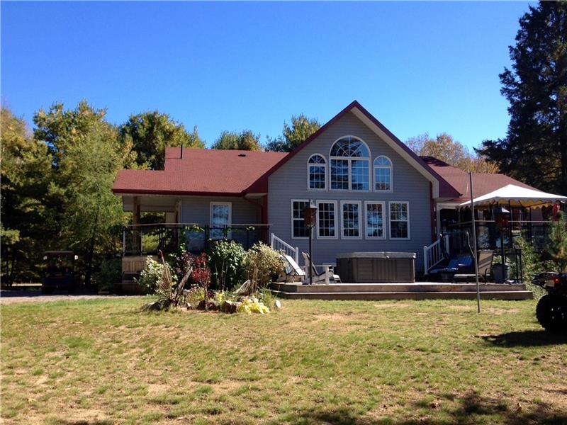 A Paradise Cottage Haliburton Cottage Rental GL11288