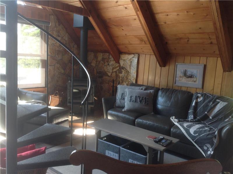 Lakefront Cottage Lake Of The Woods Kenora Cottage Rental GL11300