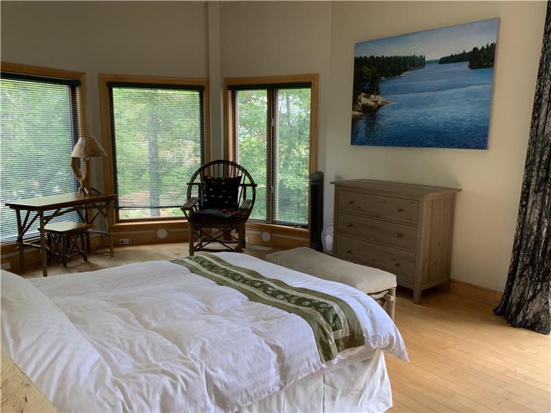 One of the best cottages in Ontario Ottawa Cottage Rental DI11802 CottagesInCanada