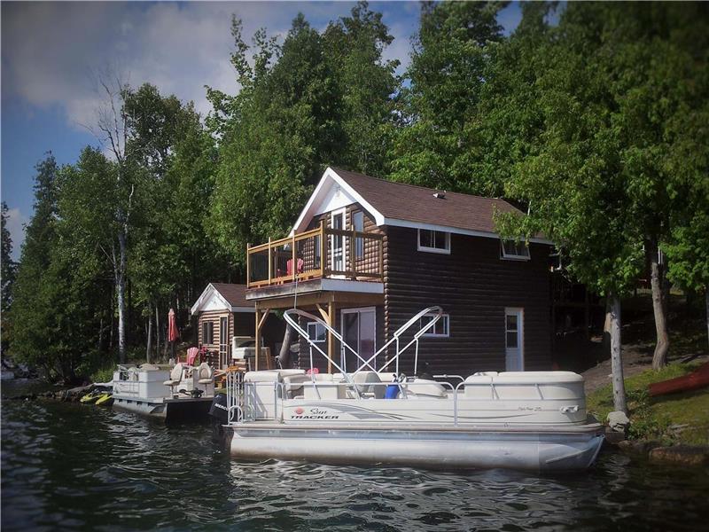 White Lake Private Resort / White Ottawa Cottage Rental PL12093
