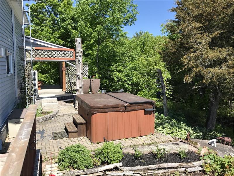 Charleston Lake Highland House Charleston Lake Cottage Rental GL12840 CottagesInCanada