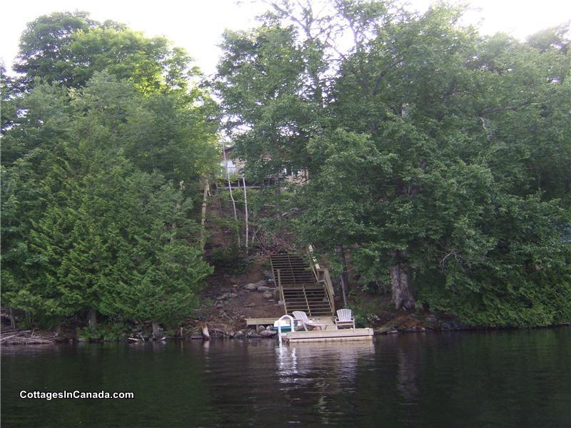 Bay lake Cottage Huntsville Cottage Rental PL13065 CottagesInCanada