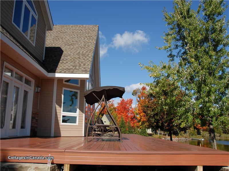 Luxury Kawartha Cottage Bobcaygeon Cottage Rental PL13143