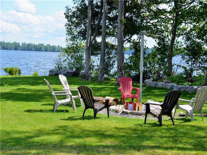 Luxury Kawartha Cottage Bobcaygeon Cottage Rental PL13143