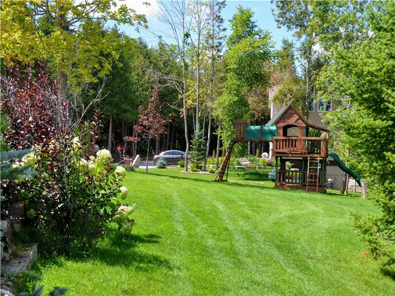 Luxury Kawartha Cottage Bobcaygeon Cottage Rental PL13143