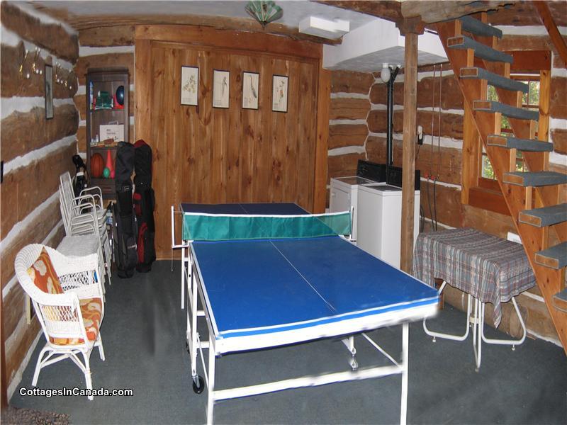 Beautiful Quebec Log Chink Cottage Flesherton Cottage Rental DI