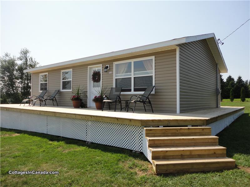 All Decked Out Charlottetown Cottage Rental GL14274 CottagesInCanada