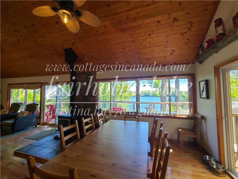 Waterfront cottage, family Mckellar Cottage Rental DI14388
