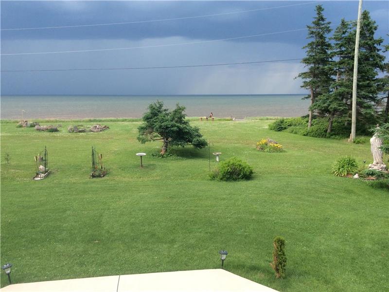 PetitCap Ocean Front CapPele Cottage Rental GL14623