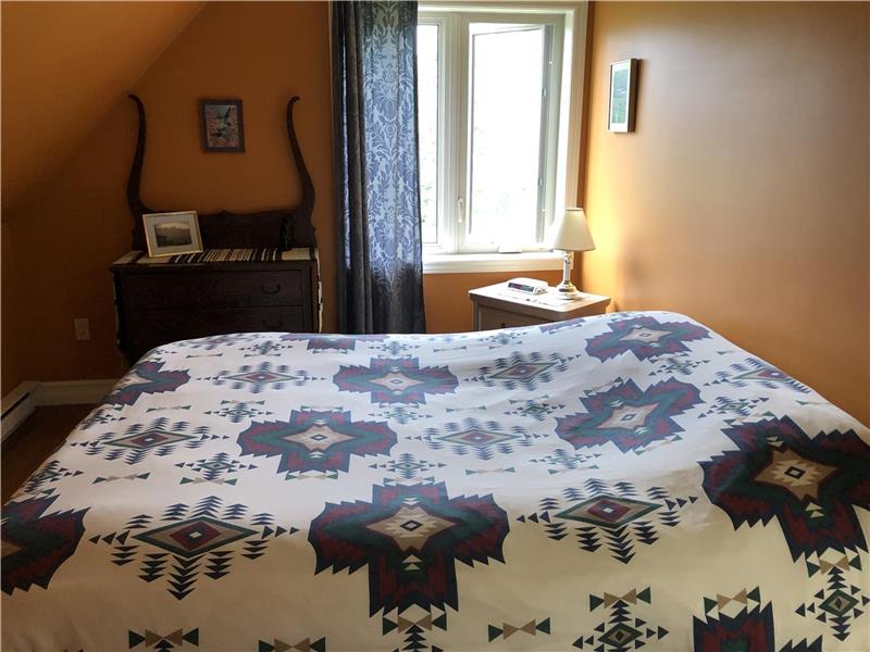 PetitCap Ocean Front CapPele Cottage Rental GL14623