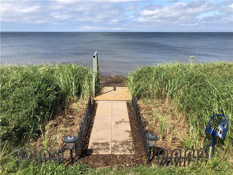 PetitCap Ocean Front CapPele Cottage Rental GL14623