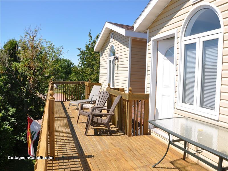 West Point Beach House (Tourism West Point Cottage Rental PL15285 CottagesInCanada