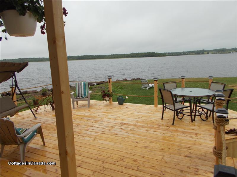 Peaceful Waterfront Cottage Cocagne Cottage Rental PL15479 CottagesInCanada