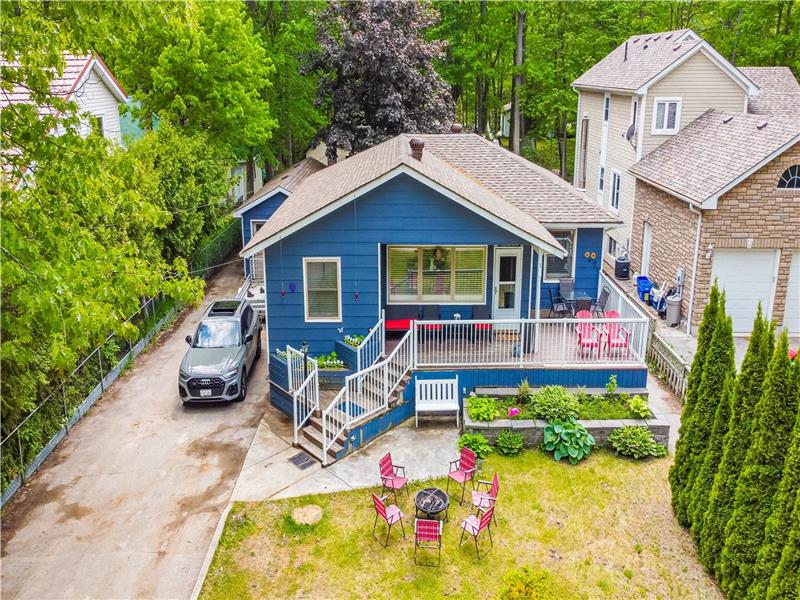 vfamilycottage Wasaga Beach Cottage Rental DI16292 CottagesInCanada