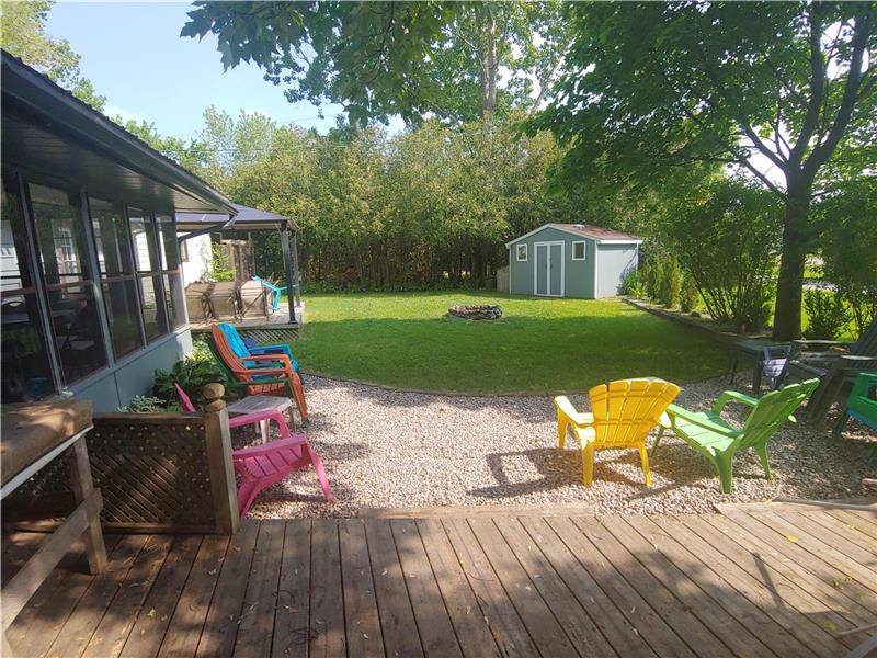 Rehman Retreat The Memory Maker! Grand Bend Cottage Rental DI