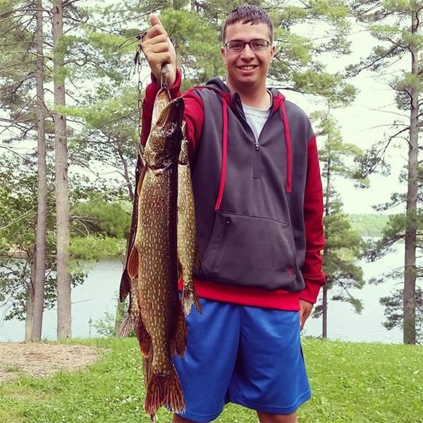 Black Donald Oasis Calabogie Cottage Rental DI16702 CottagesInCanada