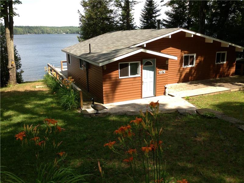 Chandos Lake Cottage Rental Apsley Cottage Rental Gl 16994