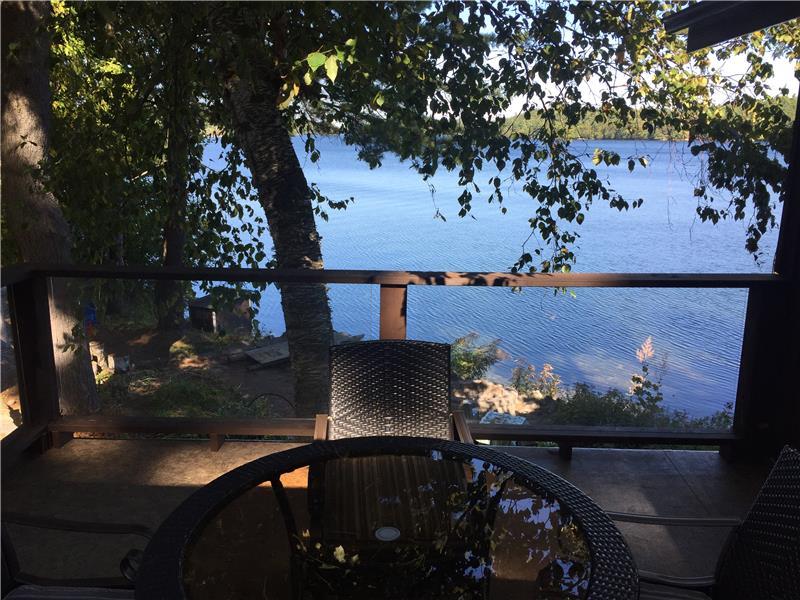 Buck Lake Lodge Perth Road Cottage Rental GL17155 CottagesInCanada