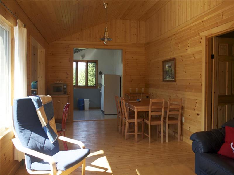 Waterfront Cottage. Ideal location Sherbrooke Cottage Rental GL