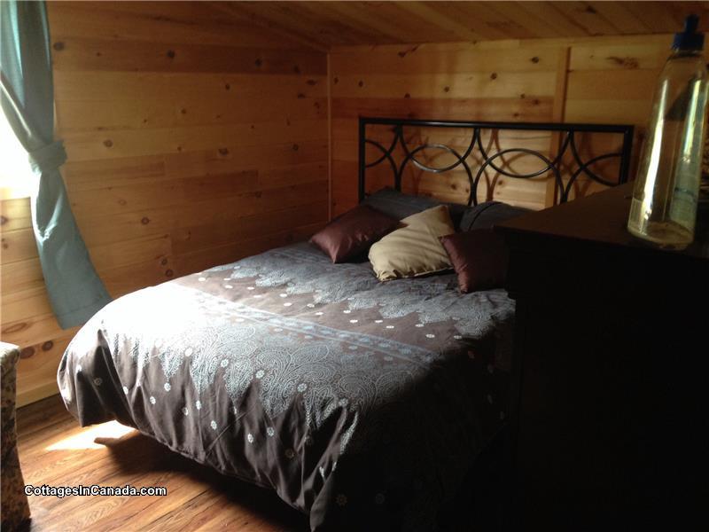 Cozy Commanda Lake Cottages (4 Restoule Cottage Rental DI17674