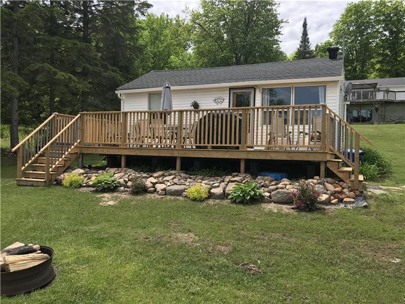 Cozy Commanda Lake Cottages (4 Restoule Cottage Rental DI17674