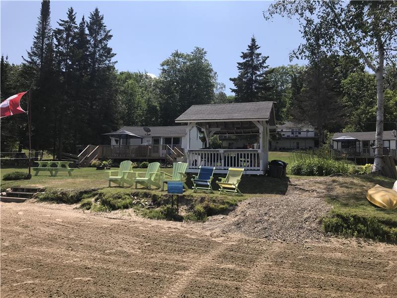 Cozy Commanda Lake Cottages (4 Restoule Cottage Rental DI17674