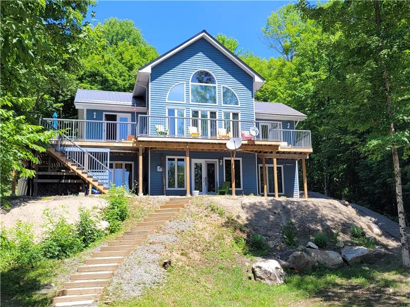 Heavenly Treasure Homes Cottage in Haliburton Cottage Rental DI