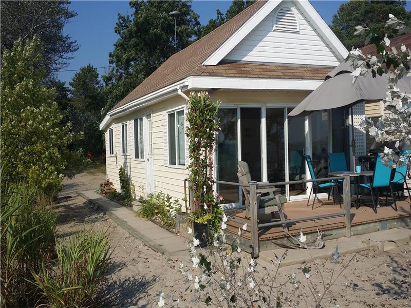 Port Maitland Beach House great Dunnville Cottage Rental DI18163
