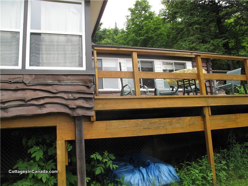 Brendan's Cove Cottage Lac Gauvreau Wakefield Cottage Rental PL